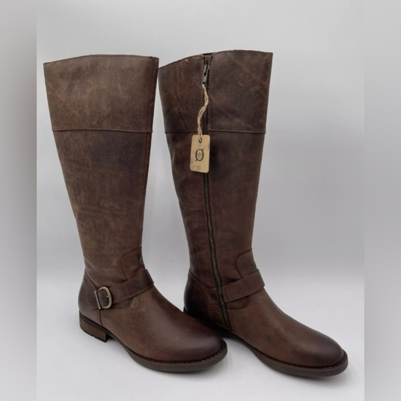 Born in Vintage
Brown Equine Zip Boot - Picture 1 of 8
